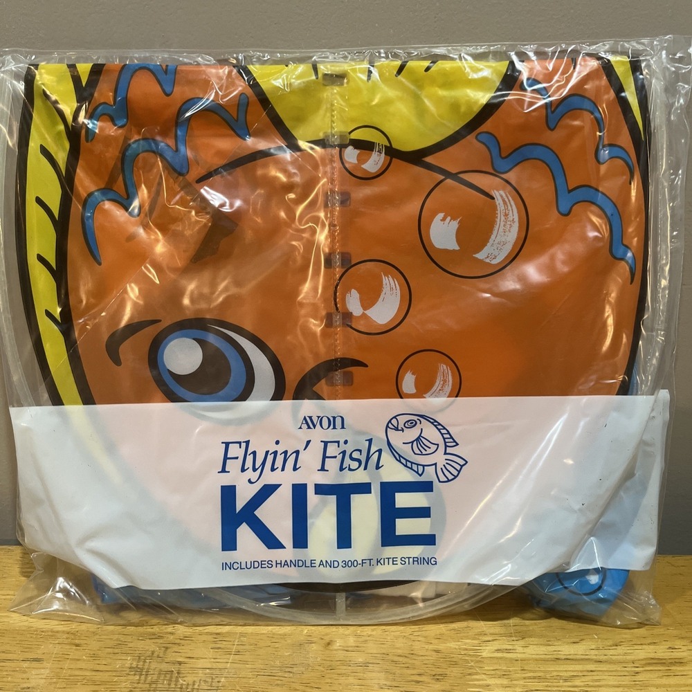 VTG  1991 Avon Flyin Fish‎ Kit Orange fish with blue and yellow accent NOS